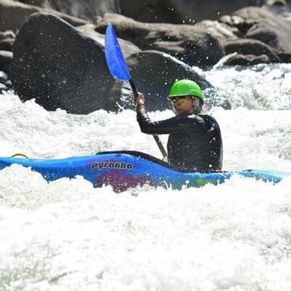 Meet your Posher, Deb - Picture 2 of 4